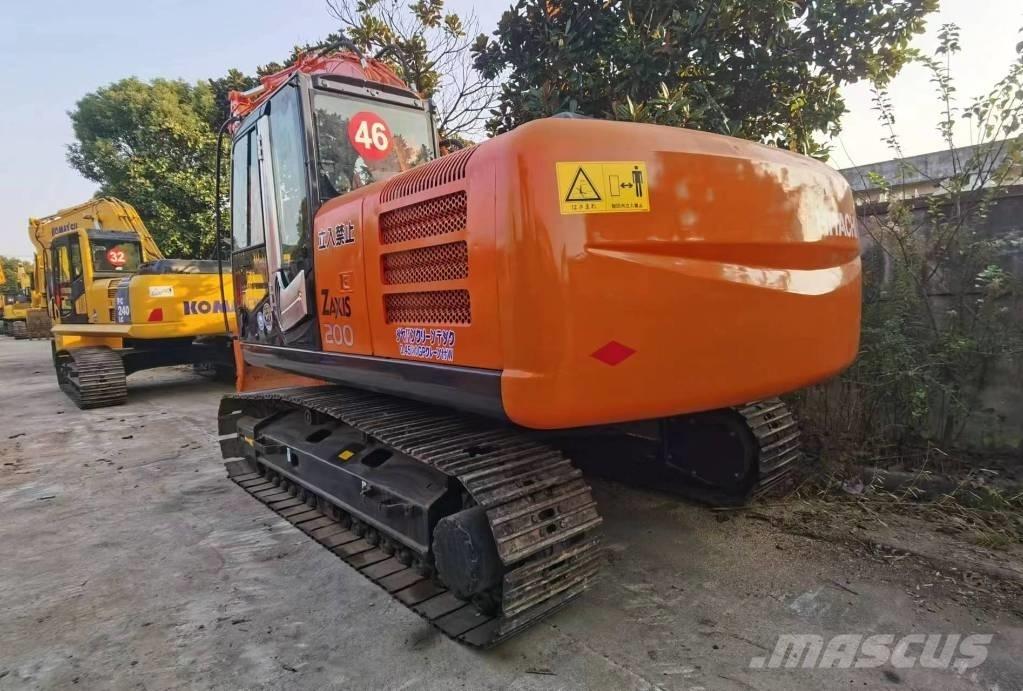 Hitachi ZX 200 Beltegraver