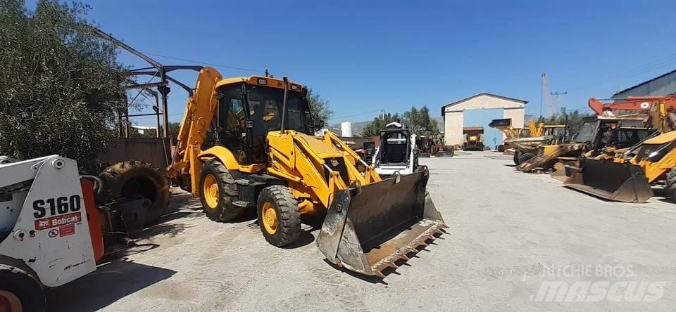 JCB 3 CX SM 4 T Traktorgravere