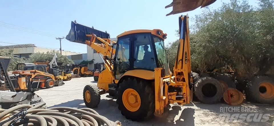 JCB 3 CX SM 4 T Traktorgravere