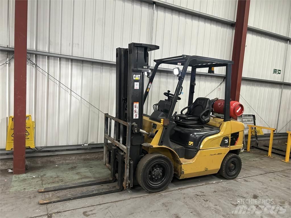 CAT GP25NT Propan trucker
