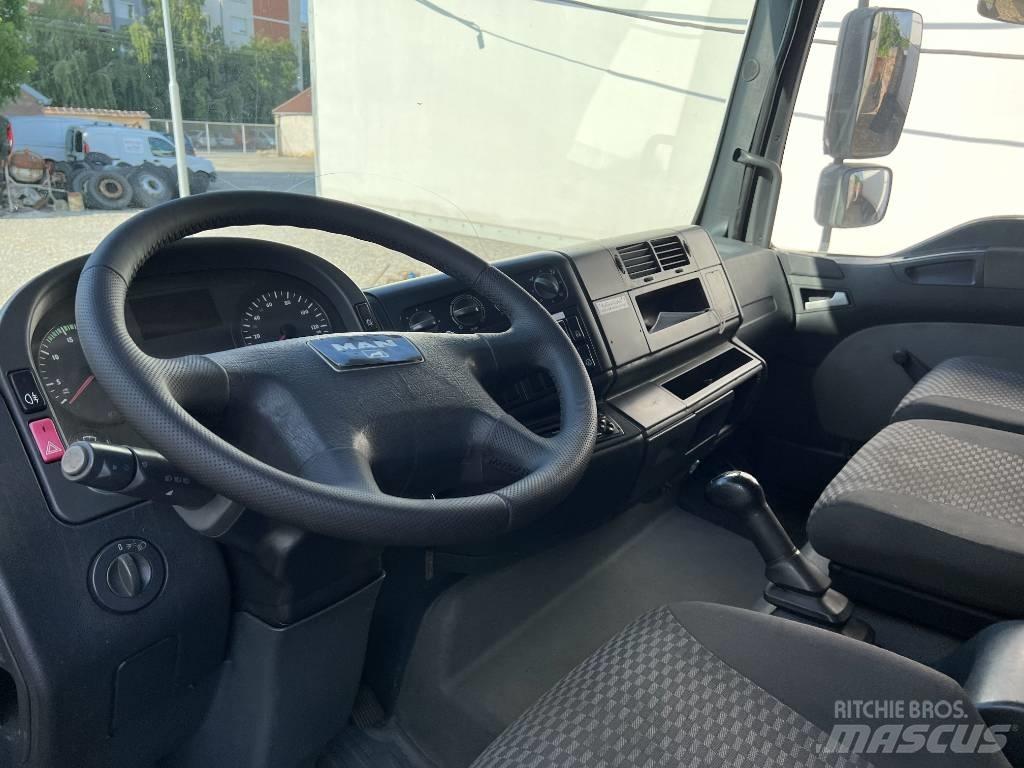 MAN TGL 8.180 Kapellbil