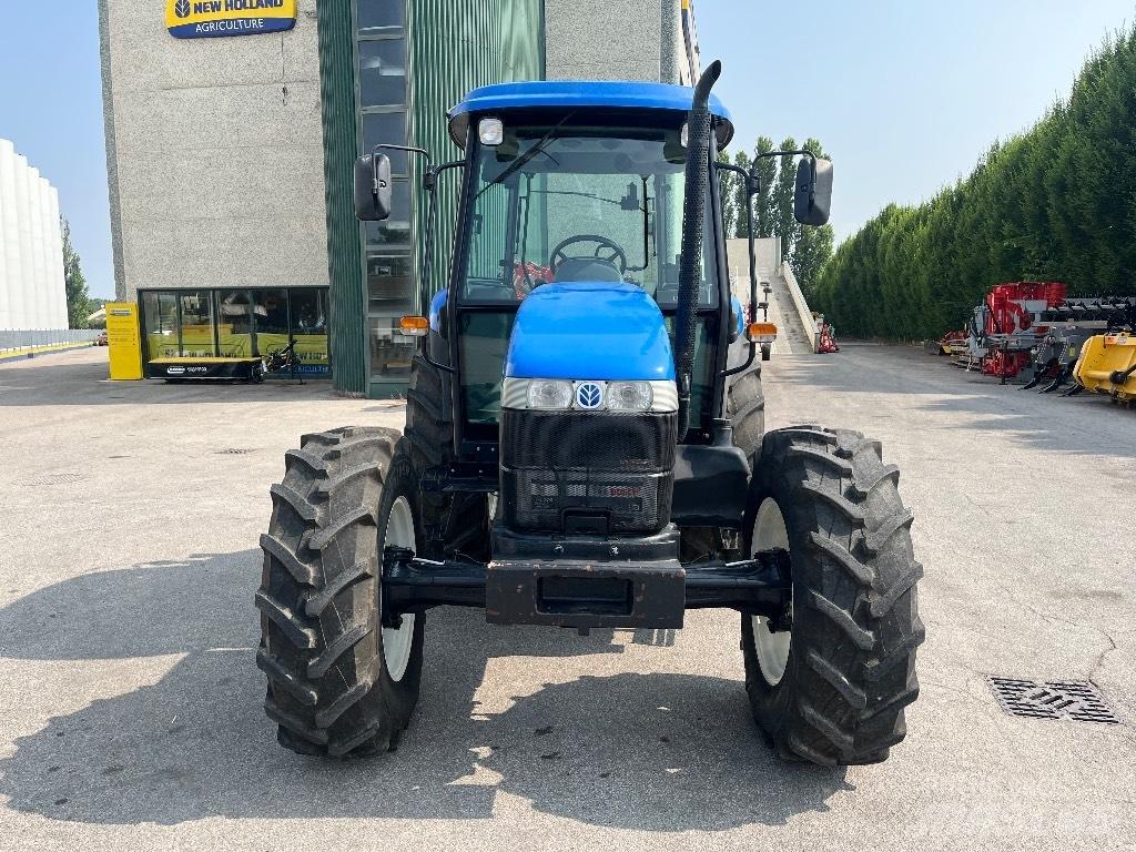 New Holland TD 90 D Traktorer