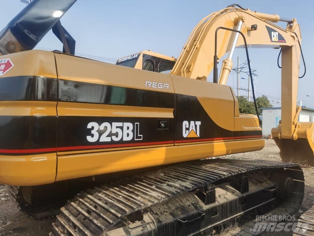 CAT 325 B Beltegraver