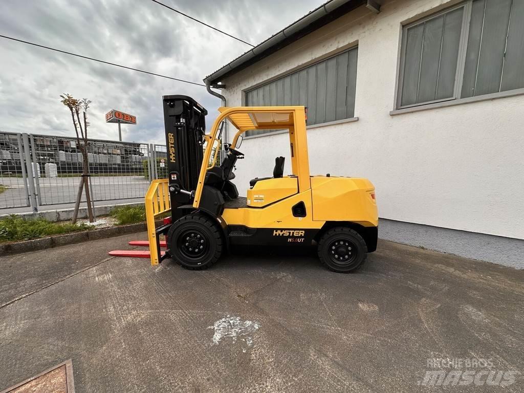 Hyster H5.0UT Diesel Trucker