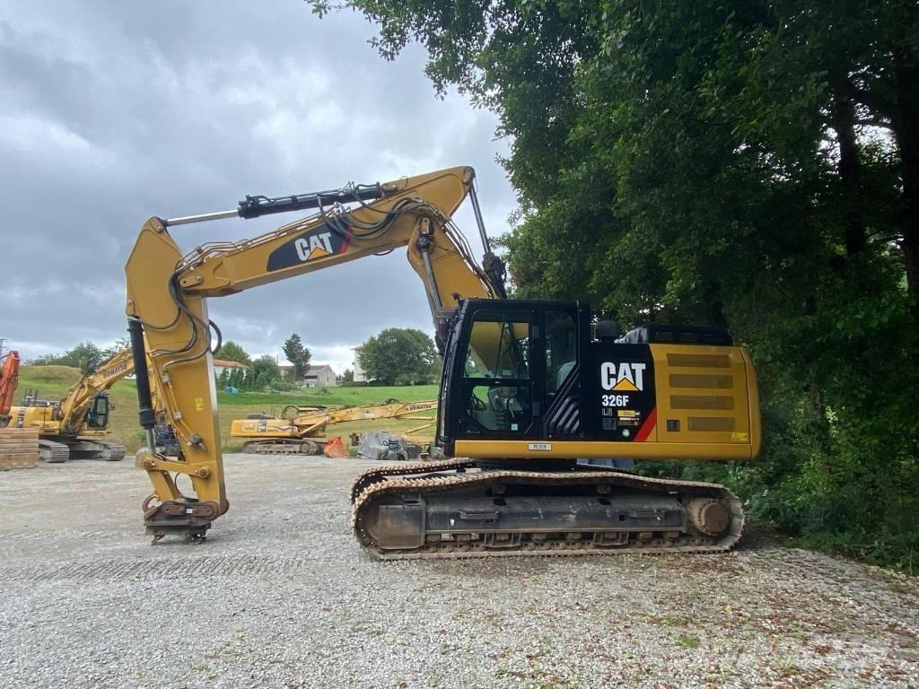 CAT 326 F Beltegraver