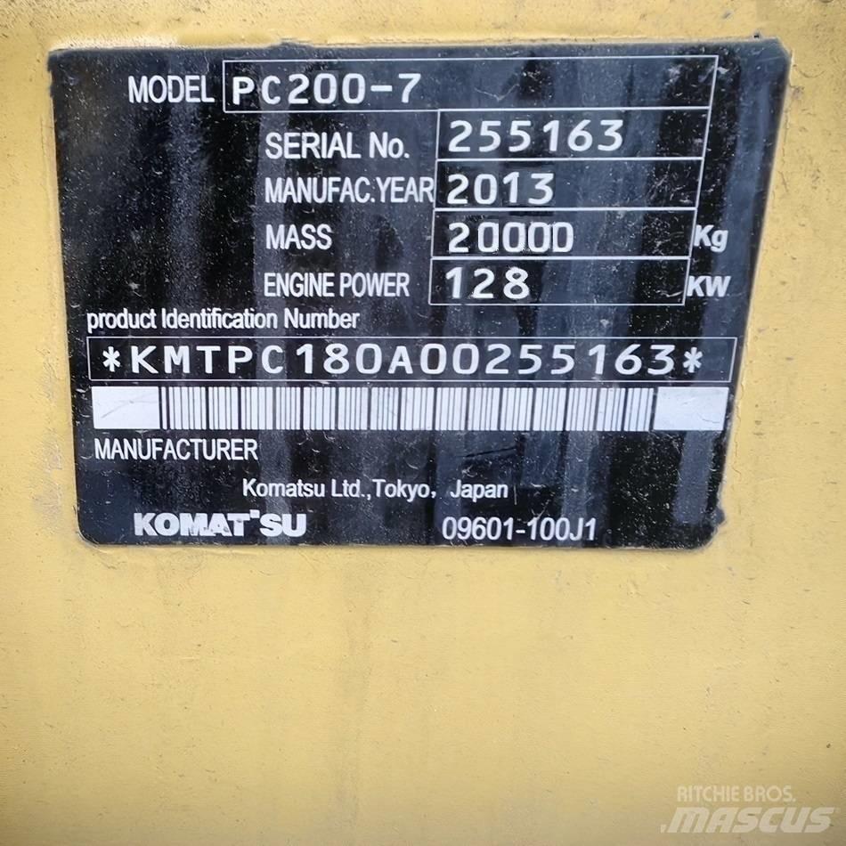 Komatsu PC 200-7 Beltegraver