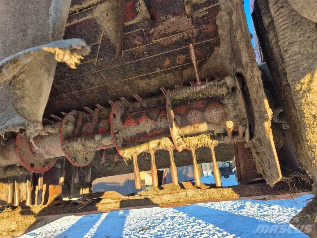 Kuhn Alterna 400 Slåmaskiner