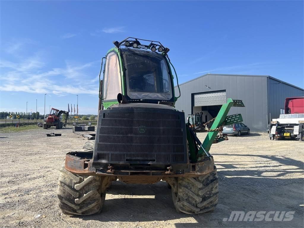 John Deere 1010E Hogstmaskiner
