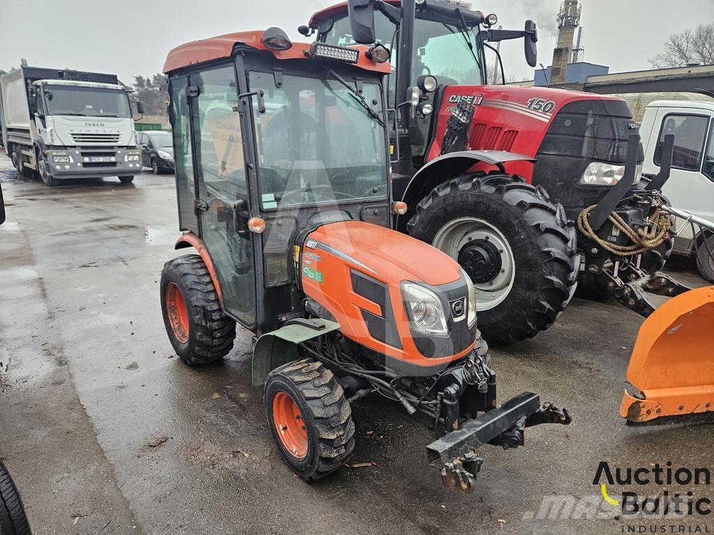 Kioti CK 2810 Traktorer