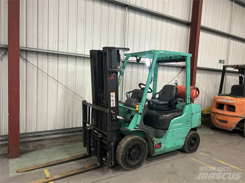 Mitsubishi FG25NT Propan trucker