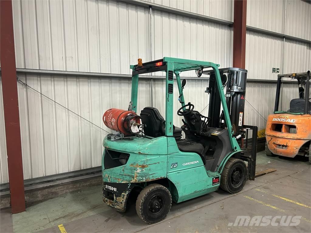 Mitsubishi FG25NT Propan trucker