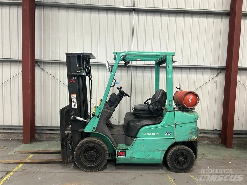 Mitsubishi FG25NT Propan trucker