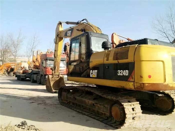 CAT 324 D2L Beltegraver