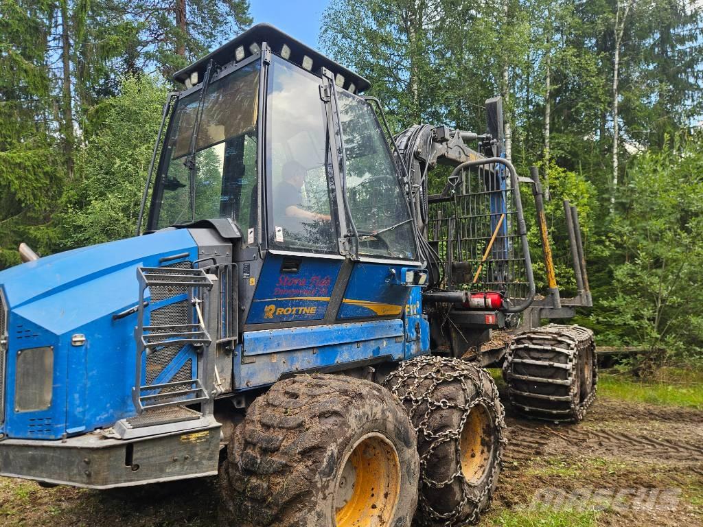 Rottne F11D Lassbærere