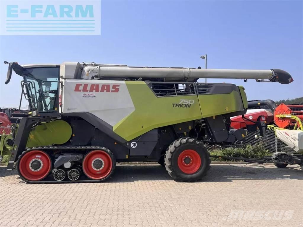 CLAAS trion 750 tt Skurtreskere