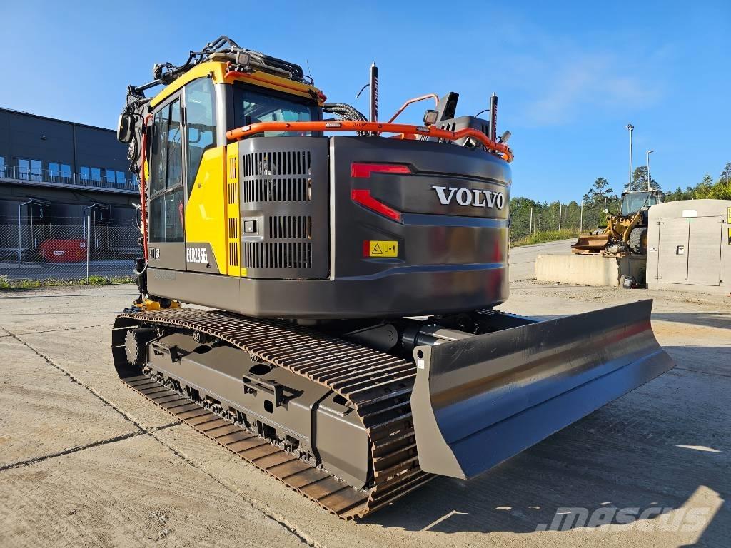 Volvo ECR235EL Beltegraver