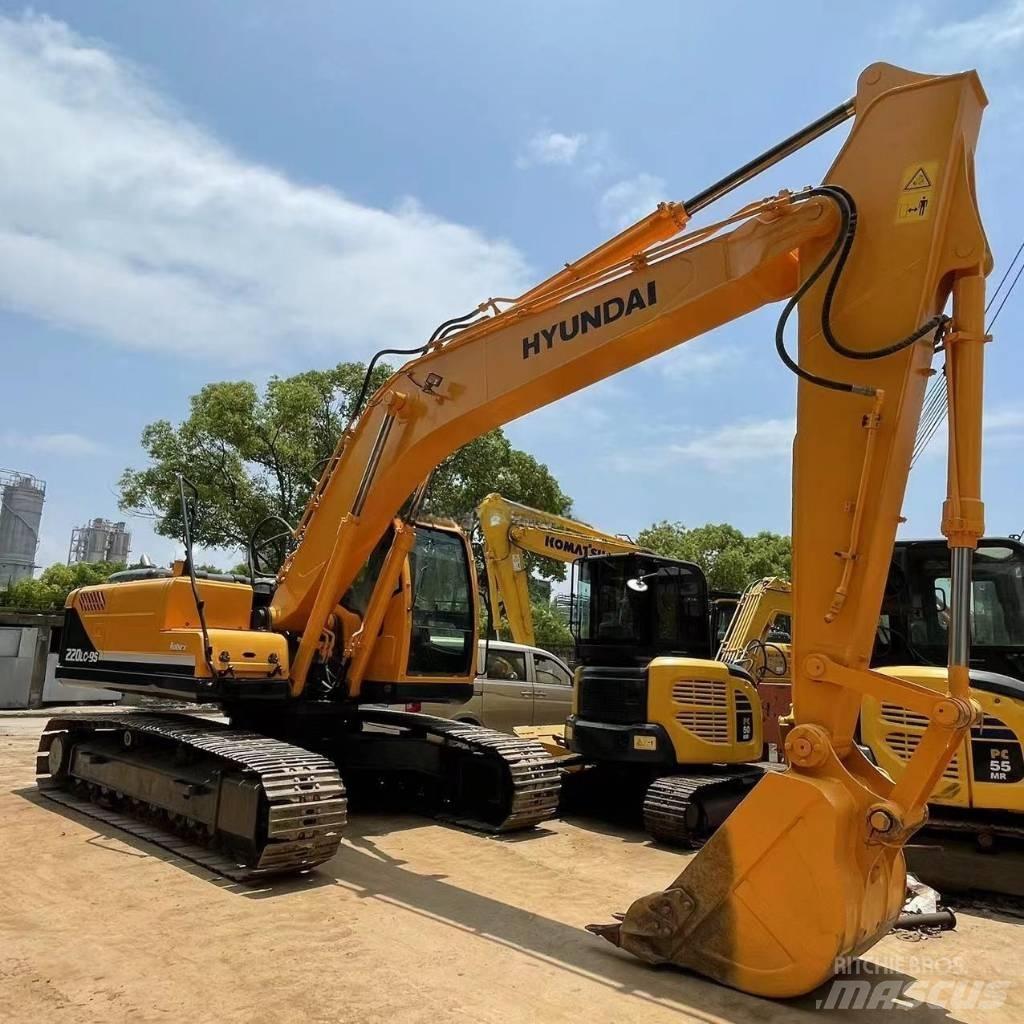 Hyundai R220-9s Beltegraver