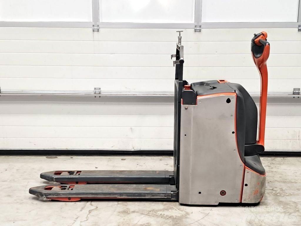 Linde T16L Lavtløftende truck
