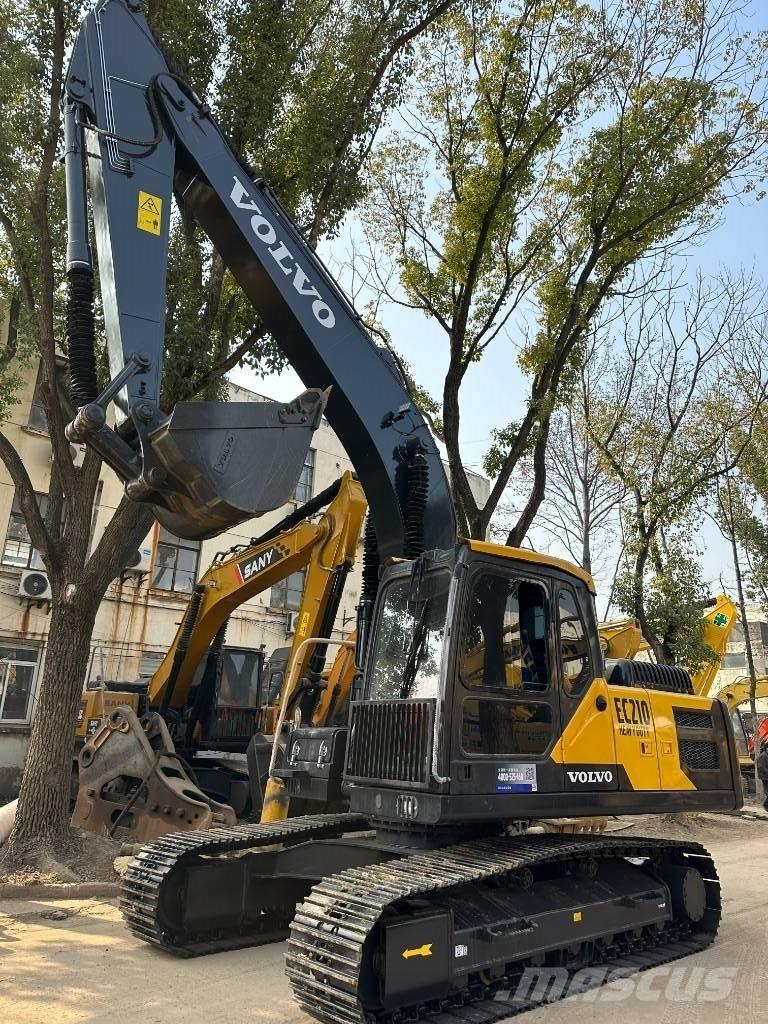 Volvo EC 210 Beltegraver