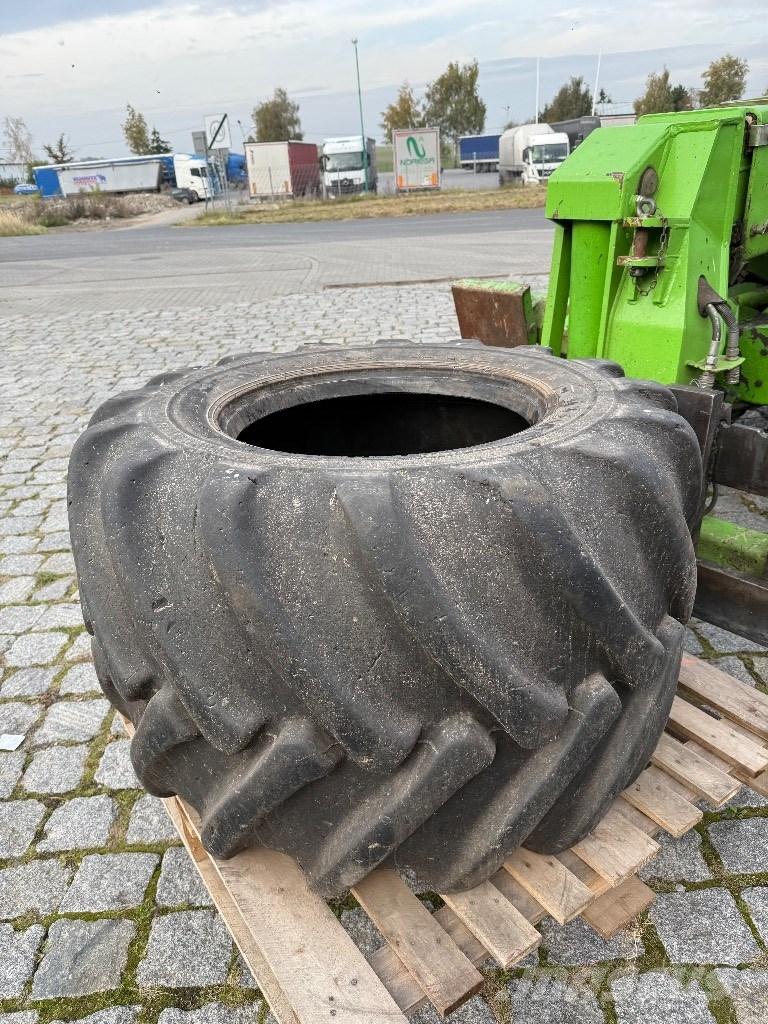 Nokian 710/40-22.5 Dekk, hjul og felger
