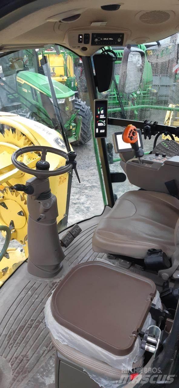 John Deere 8400i Selvdrevne fôrhøstere