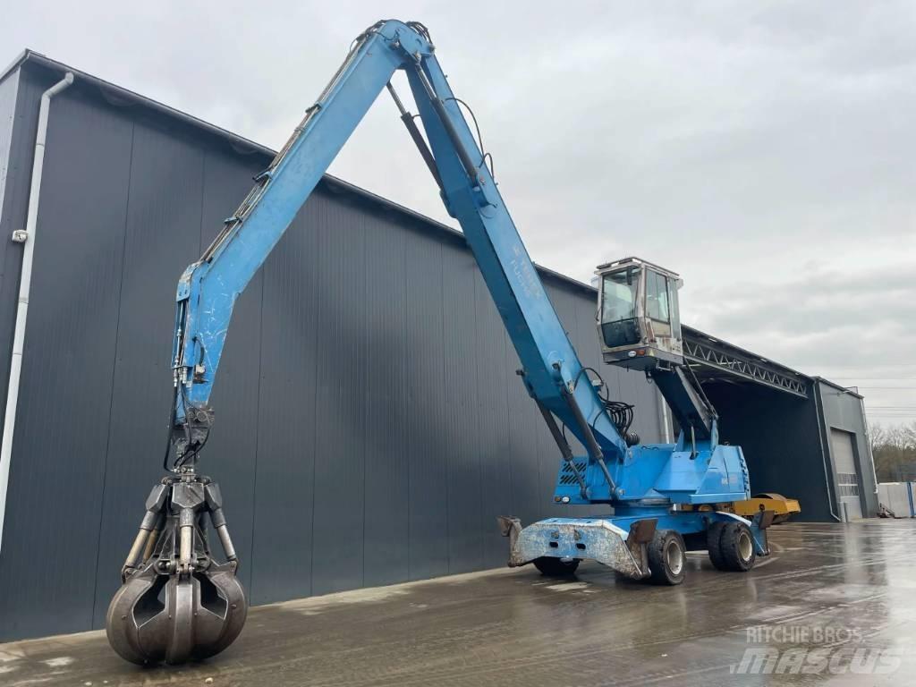Fuchs MHL350 Gravemaskiner for avfallshåndtering