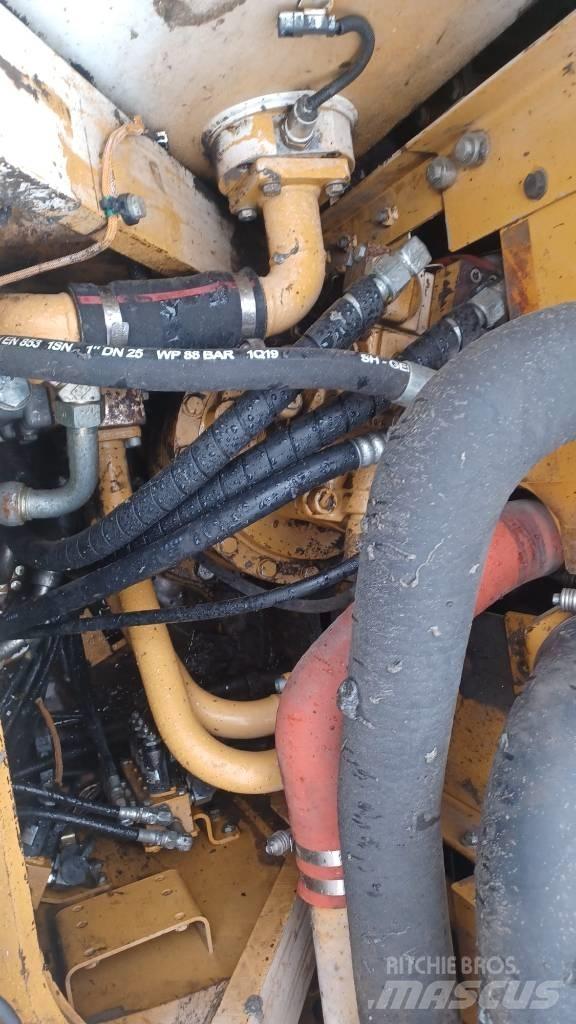 CAT 328 D L Beltegraver