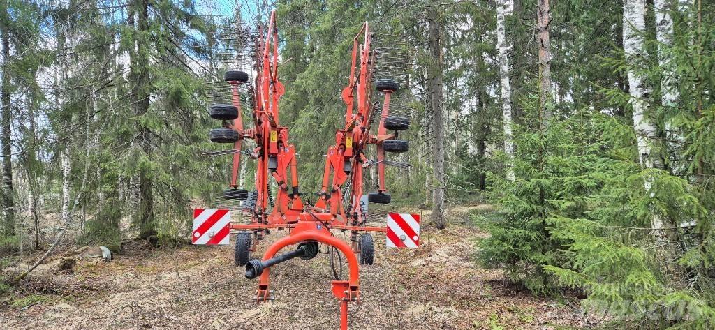 Kuhn GA 8121 Svanser