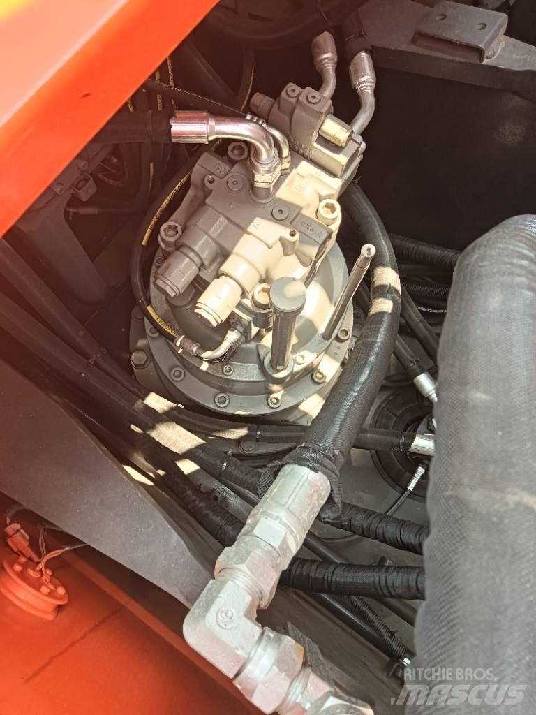 Hitachi ZX 240 Beltegraver