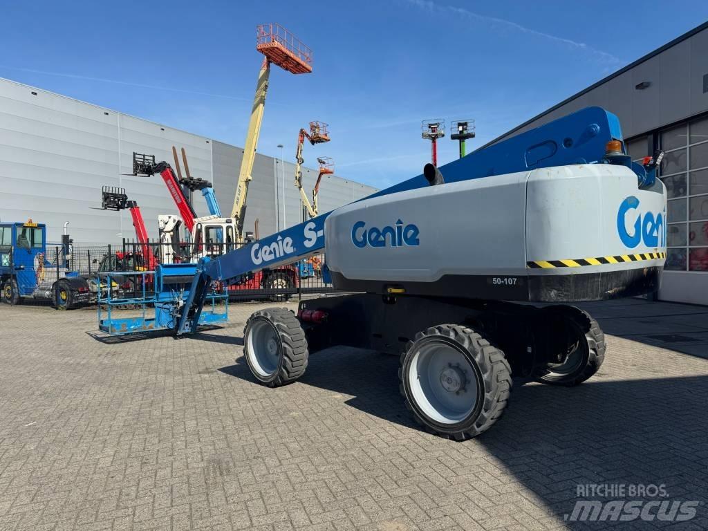 Genie S 65 Teleskop bomlifter