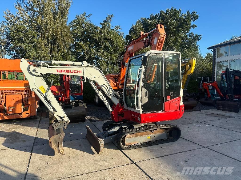 Takeuchi TB 230 Minigravere <7t