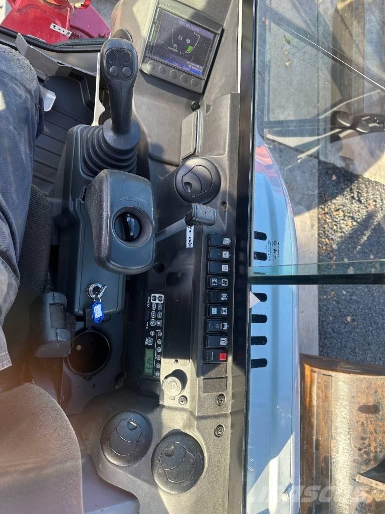 Takeuchi TB 230 Minigravere <7t