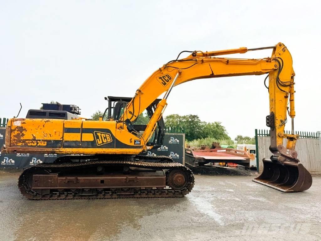 JCB JS 330 XD Beltegraver