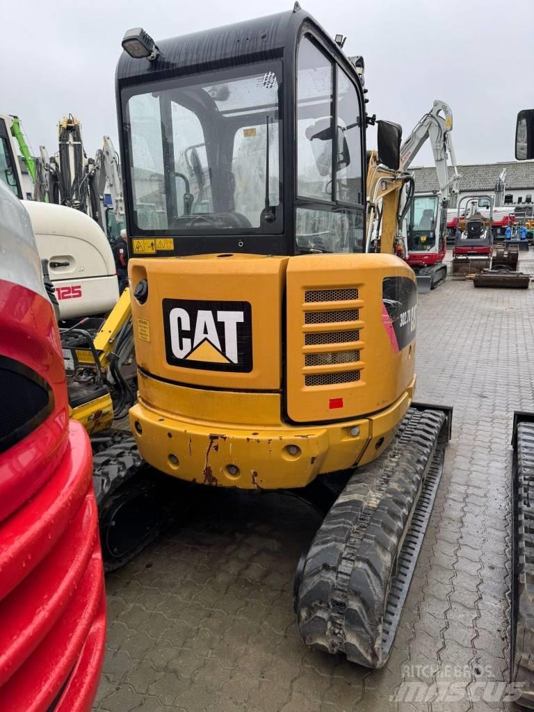 CAT 302.7 D Minigravere <7t