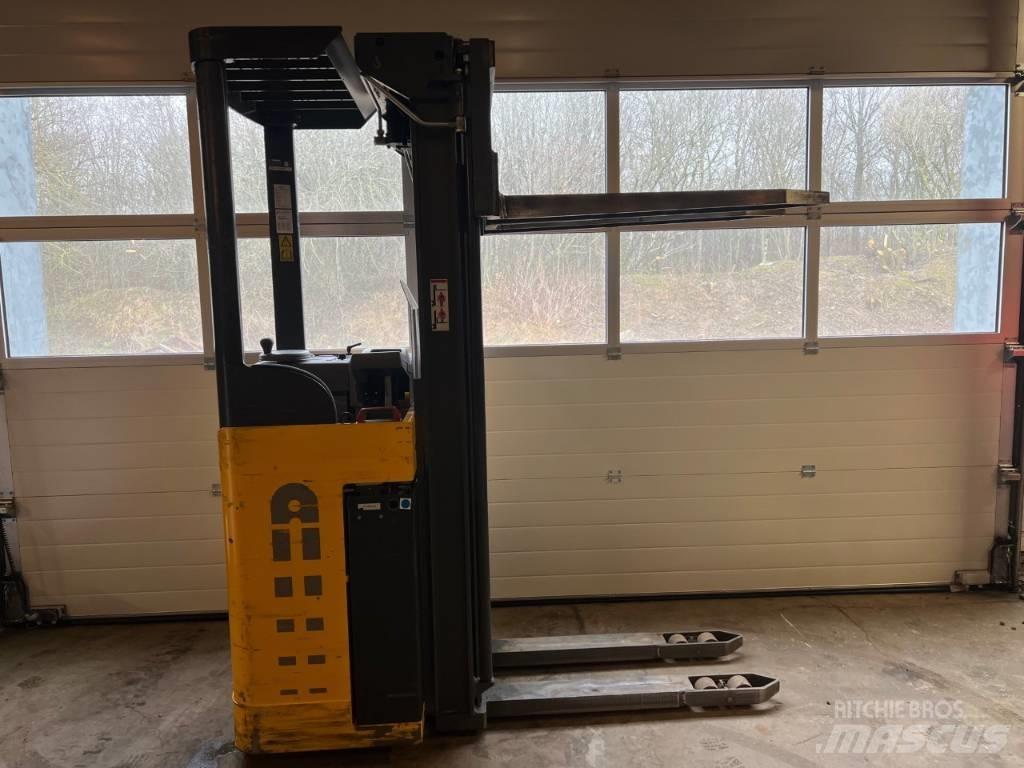 Atlet A/200STFVJN360 Stablere