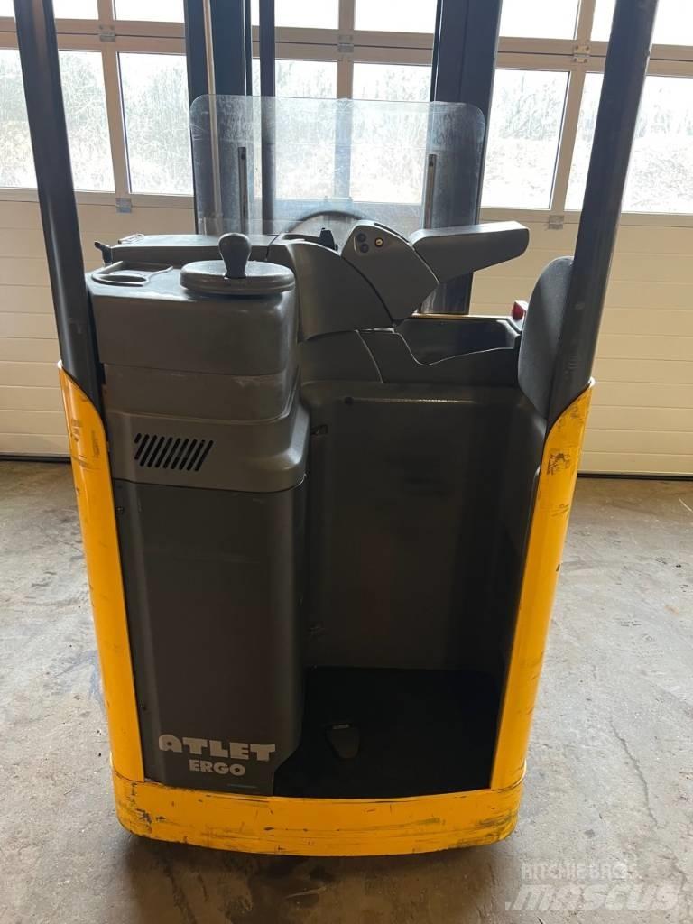 Atlet A/200STFVJN360 Stablere