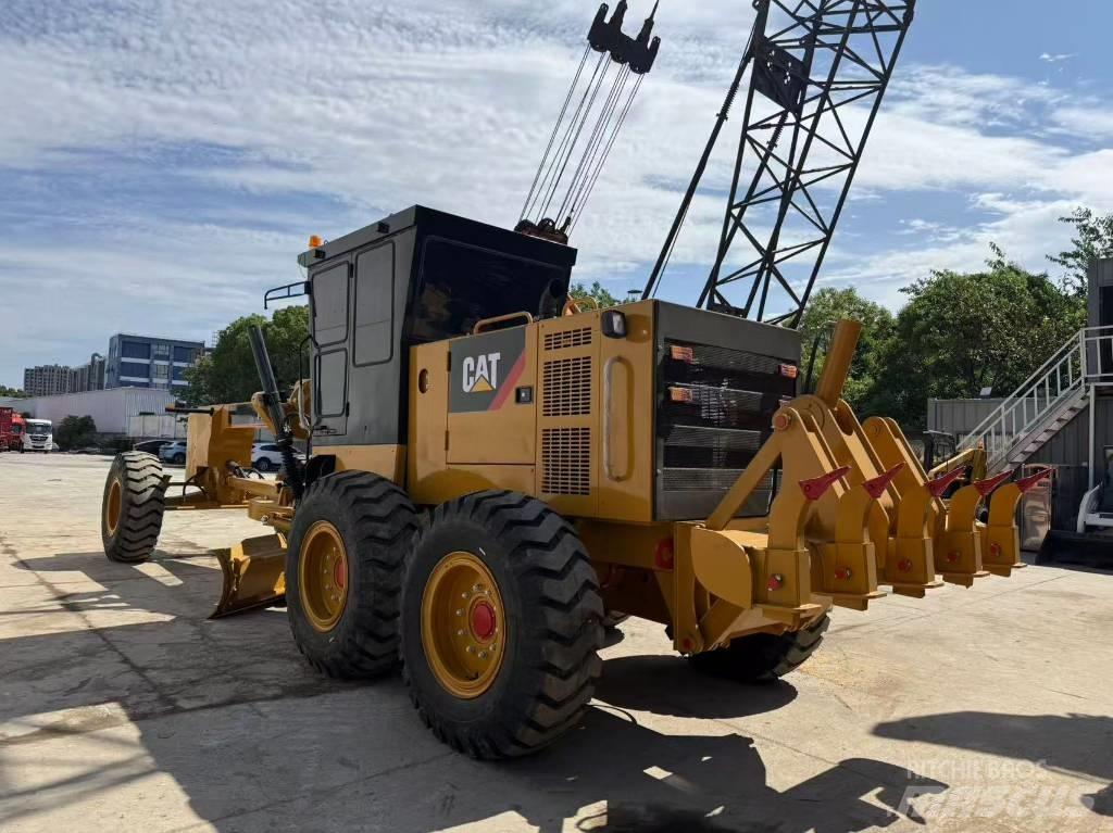 CAT 140 H Veihøvler