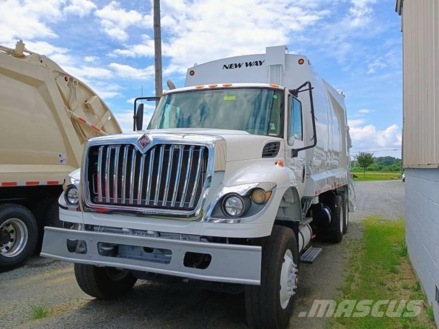 International 7400 Renovasjonsbil