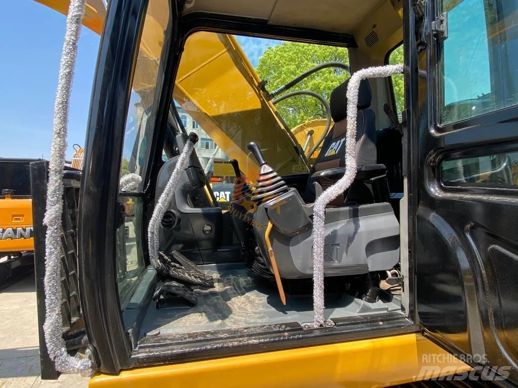 CAT 320 D Beltegraver