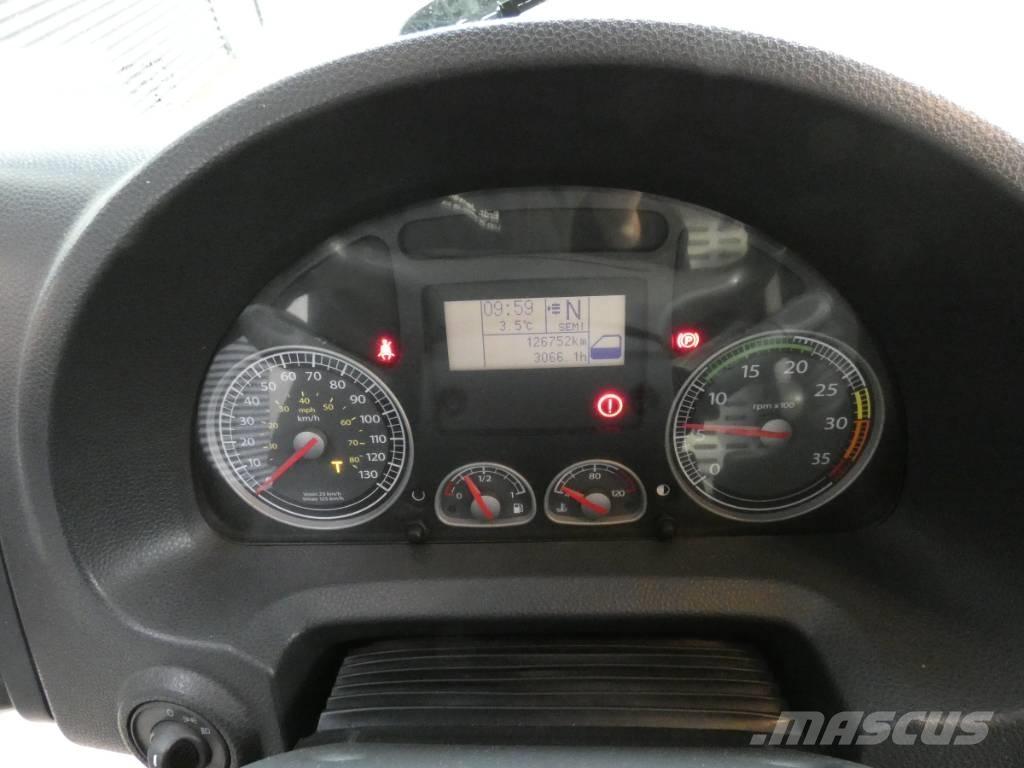 Iveco 90E 22 Skapbiler