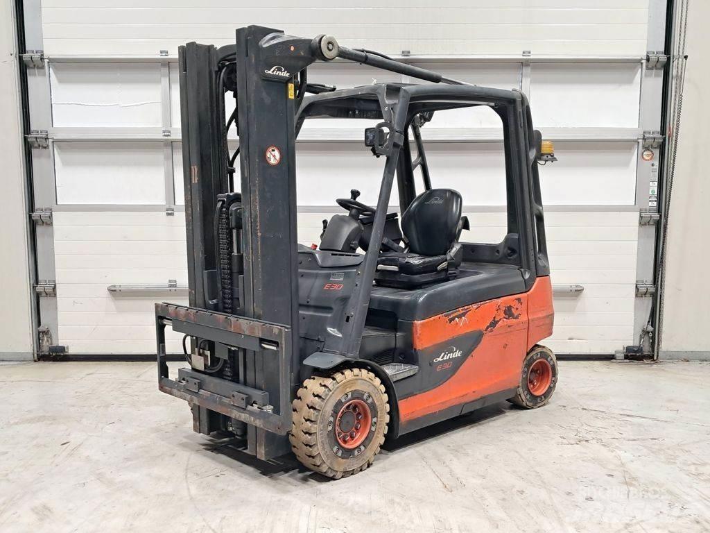 Linde E30L-01 Elektriske trucker