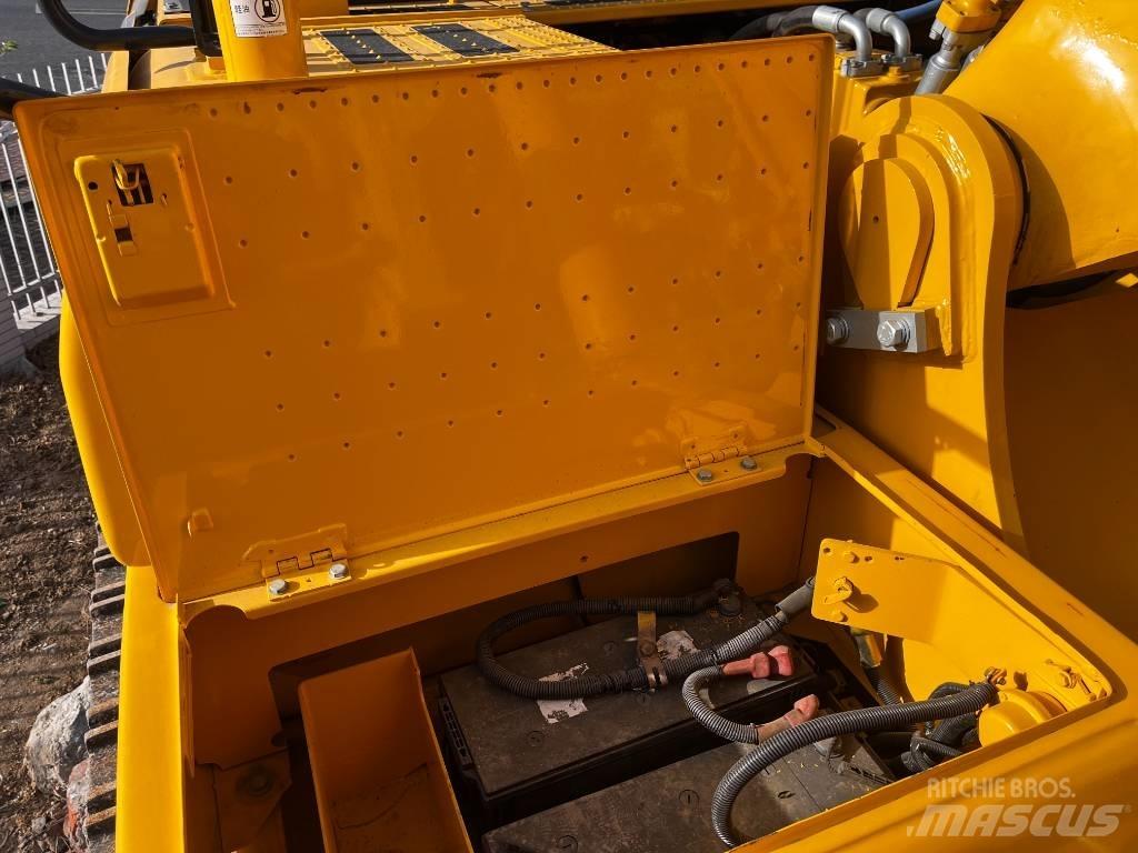 Komatsu 450 Beltegraver