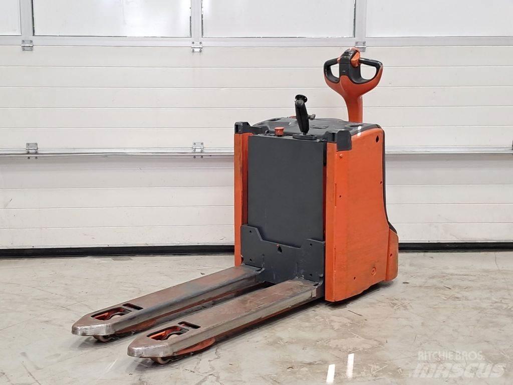 Linde T16L Lavtløftende truck