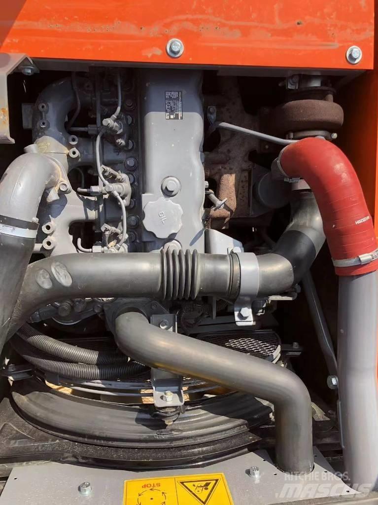 Hitachi ZX 120 Beltegraver