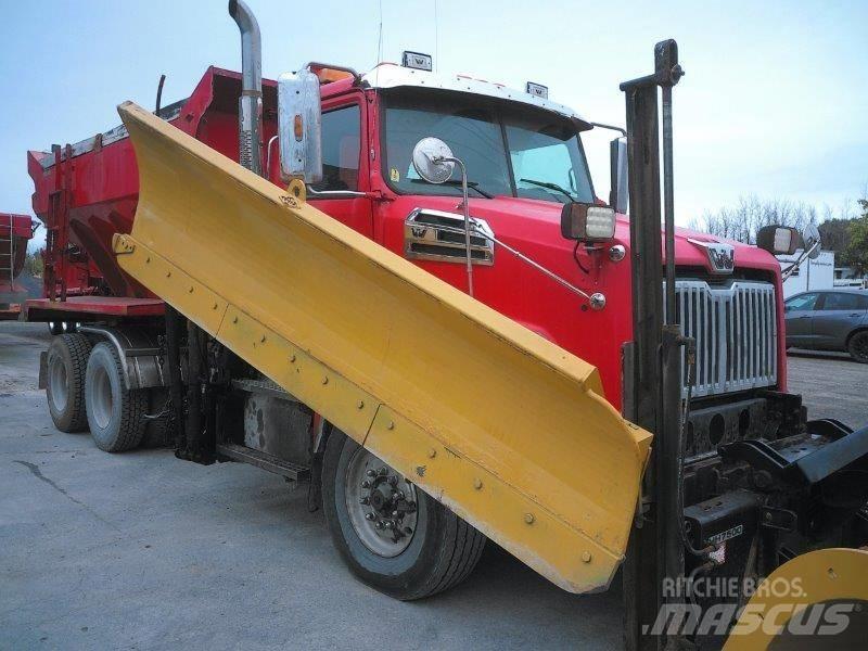Western Star 4700 SB Snøploger- og skjær