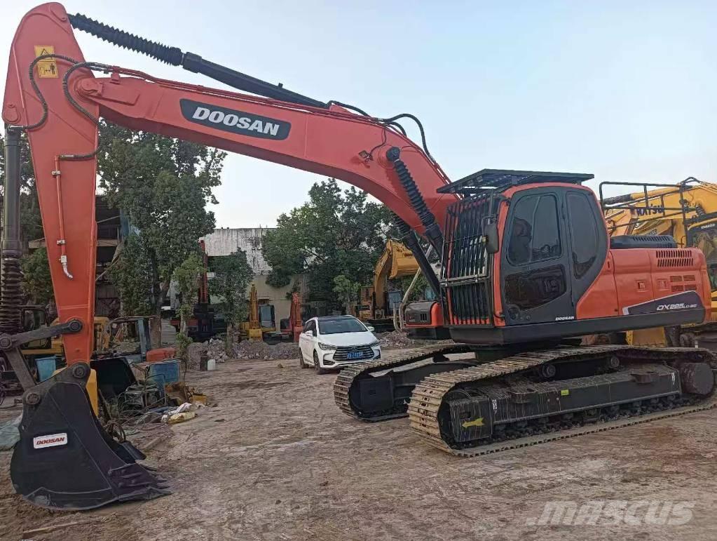 Doosan DX 225 LCA Beltegraver