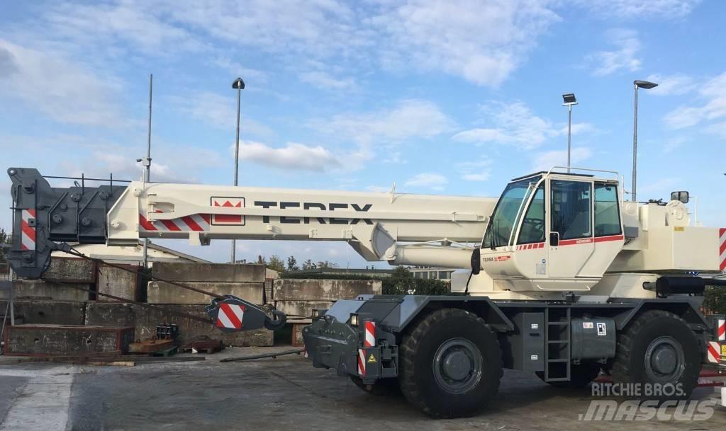 Terex A 450 Røff terreng kraner