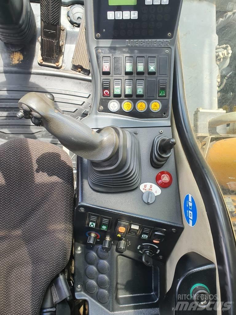 Liebherr A314 Hjulgravere