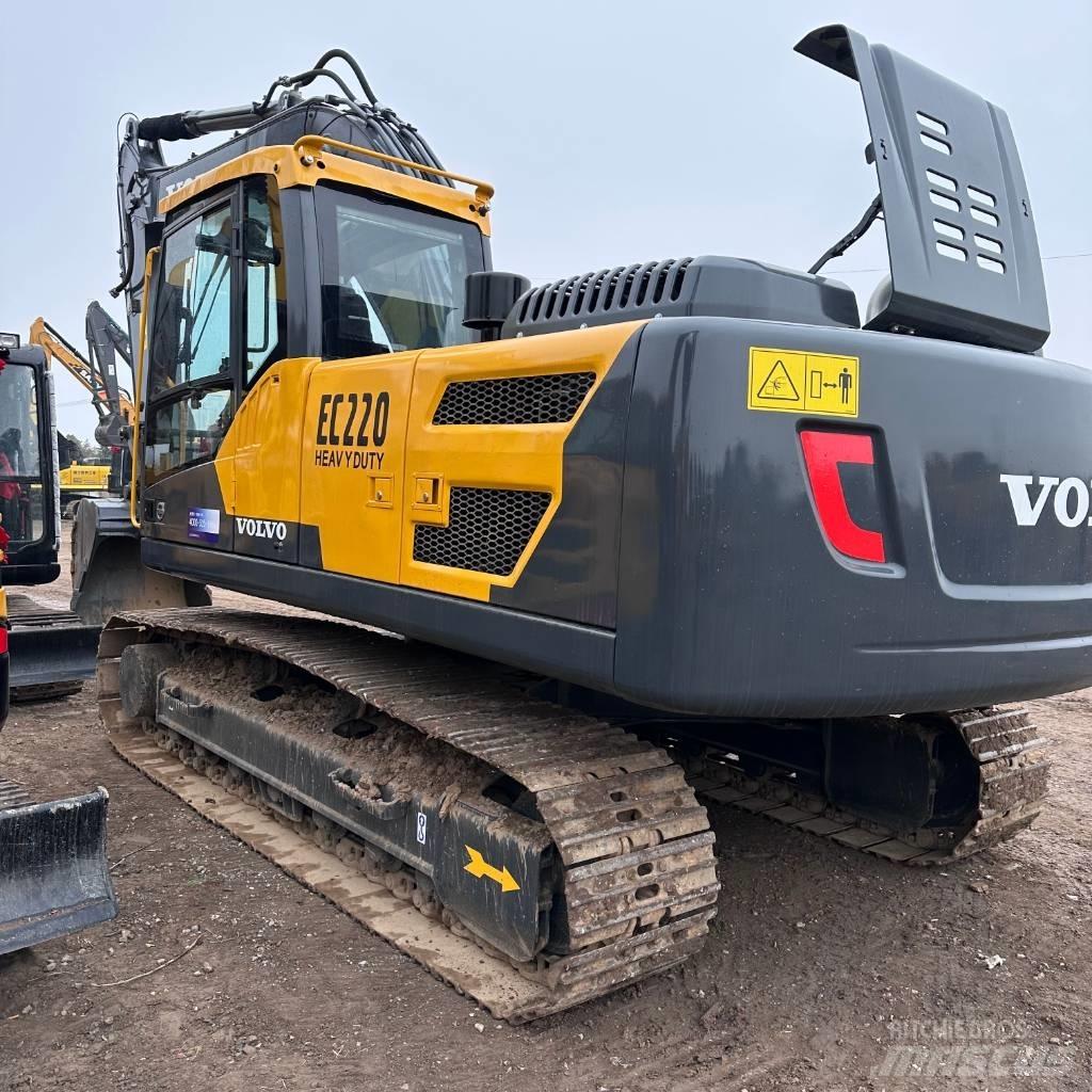 Volvo EC 220 DL Beltegraver
