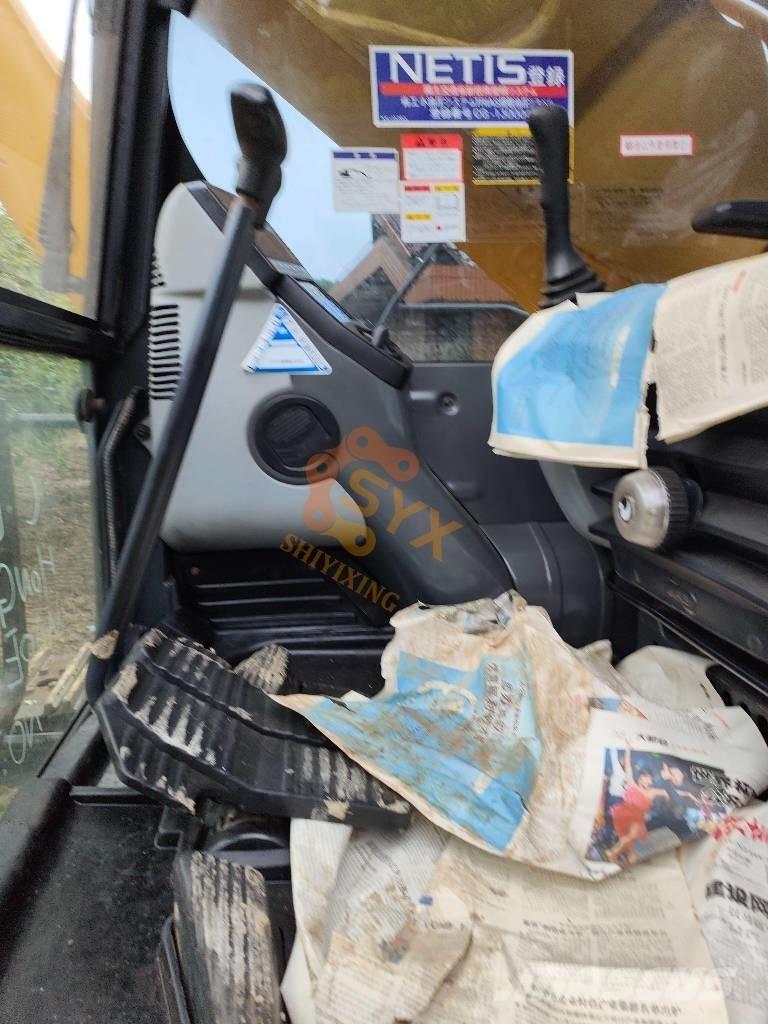 Komatsu PC 450 LC-8 Beltegraver